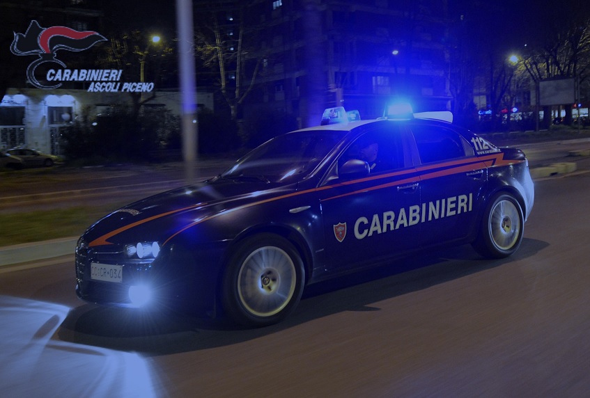 Ascoli Piceno - Due furti sventati dai Carabinieri: tre persone ai domiciliari, altri tre denunciati